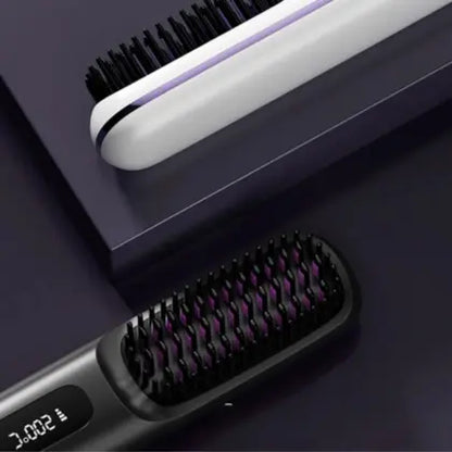 La PREMIÈRE brosse coiffante intelligente pour cheveux courts